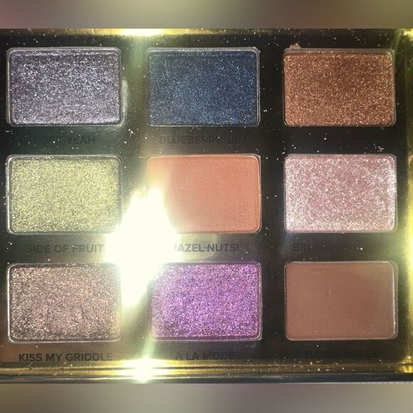 Maple Syrup Pancakes Eye Shadow Palette18 Limited Edition Shades-NEW - Picture 11 of 16
